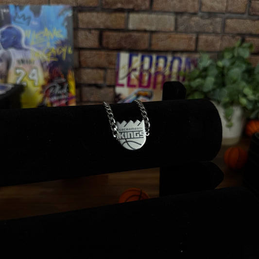 Kings necklace
